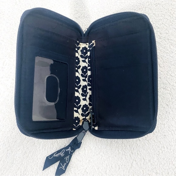 Vera Bradley Wristlet Twirly Birds Navy Blue White Cigarette Credit Card Money - Picture 4 of 7
